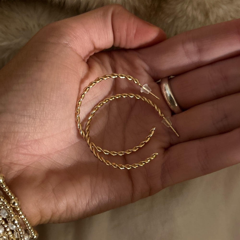 Medium size twisted gold hoops!